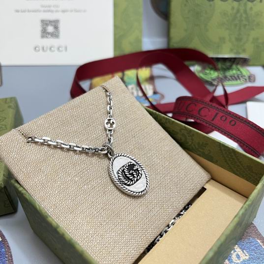 Gucci Necklace 10lyh175